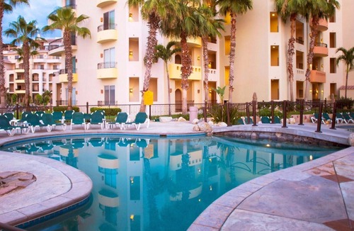 Los Cabos Resort | Sunny Cabo Getaway on Medano Beach