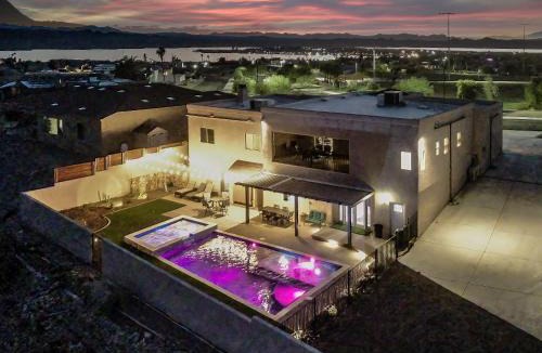 Lake Havasu City House | Sunset Oasis 7 Bedroom Family