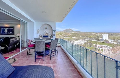 Playas de Rosarito Condo | Surf&Turf-ClubMarena-Pool&BeachAccess-Rosarito