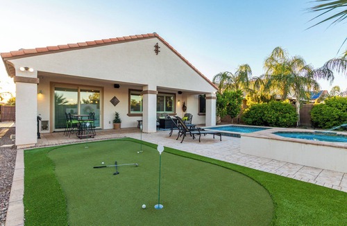 Surprise Farms House | Surprise Farms Paradise- Pool/Jacuzzi/Blackstone