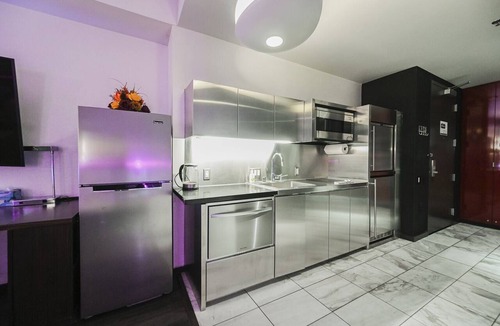Las Vegas Apartment | SVS: Remodeled High Floor Studio | Strip View Balcony | Palms Place