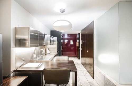 Las Vegas Apartment | SVS: Strip View Studio | Pool & Gym Access | Palms Place