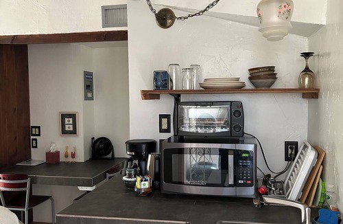 Flagstaff Apartment | Sweet studio apartment in Flagstaff, perfect for your getaway- great location