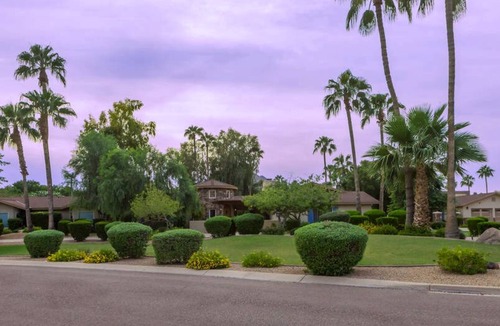 El Cuadro Estates Cottage | Sweet Suite near Old Town