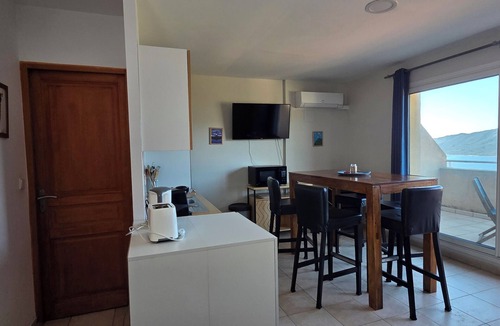 Serra-di-Ferro Apartment | T2 Alba Rossa N°141 Comfort, Incredible Sea View