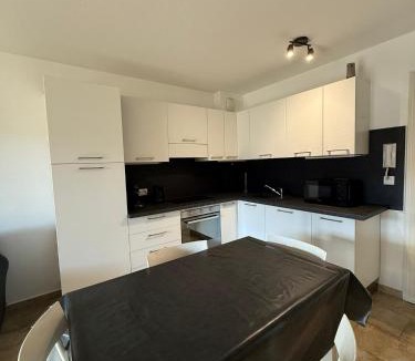 L'Ile-Rousse Apartment | T2 Le Clos des Oliviers