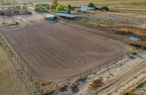 Maricopa House | TCR Casita- Private Desert Oasis with Tropical Backyard on 3.5 Acre