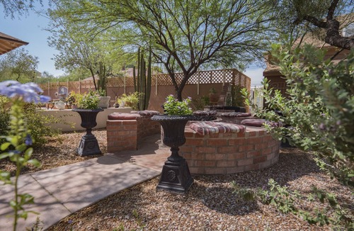 Downtown Tucson Hotel | The 4th Ave Room Located in Downtown Tucson