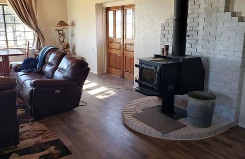 Sonoita House | The Bunkhouse at Rancho Sonoita~1of3 units~Rustic charm in town