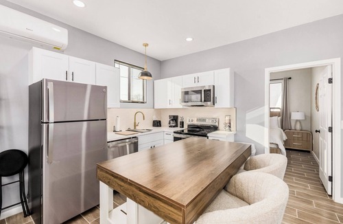 Tucson Apartment | The Carter on San Jose [Modern 2 Bedroom + Office - Sleeps 6 - Near Downtown]