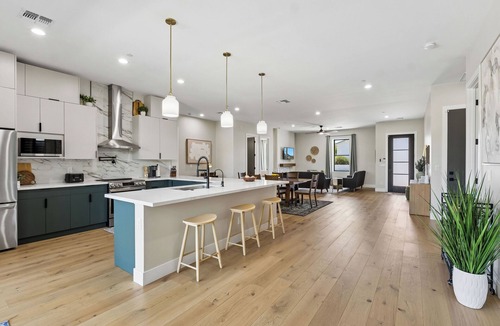 Village Grove House | The Desert Dwelling - Modern 4 Bedroom Home with HEATED POOL & SPA