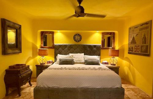 Colonia 5 de Diciembre Villa | The Grand Bayview 5-Level Luxury Villa