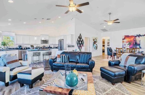 Cottonwood House | The Grape Escape/Luxury Stay/Views/Walk 2 Old Town