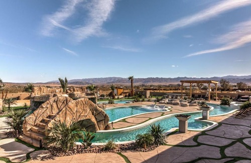 Joshua Tree House | The Lazy River House - Joshua Tree Resort