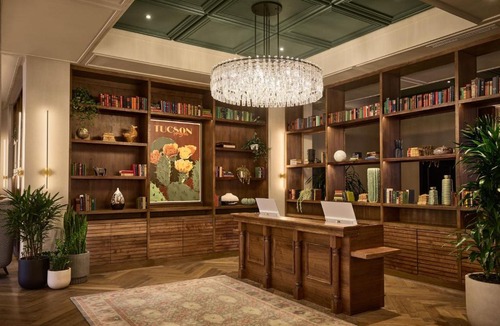 Downtown Tucson Hotel | The Leo Kent Hotel, Tucson, a Tribute Portfolio Hotel