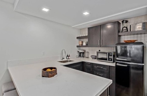 South Scottsdale Condo | The Mesquite Luxe Suite - Old Town Patio Studio
