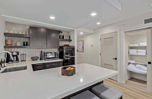 South Scottsdale Condo | The Mesquite Luxe Suite - Old Town Patio Studio