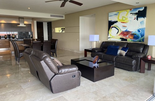 South Shore Hotel Area Condo | The Modern Retreat V Puerto Vallarta