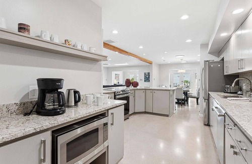 Brown and Stetson Business House | The Paddock Manor | Old Town District