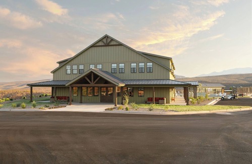 Ivins House | The Red Mountain Suite @ HSRV