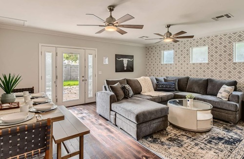 Pointe Scottsdale House | THE SWEET SAGUARO: POOL + SPA + PING PONG + MORE