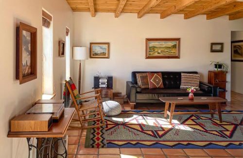 North Dodge House | The Urban Ranch
