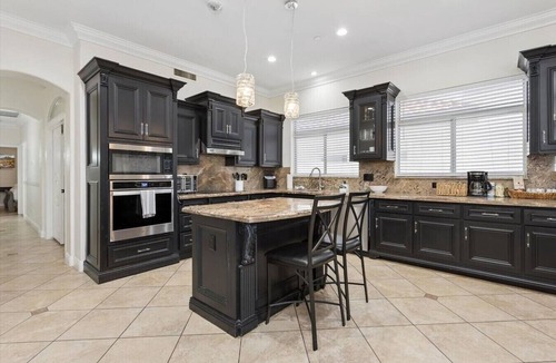 Arrowhead Lakes House | The Waterfront Manor
