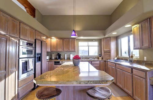 West Sedona Villa | Thunder Mountain Villa Panoramic Mountain Views w/Hot Tub