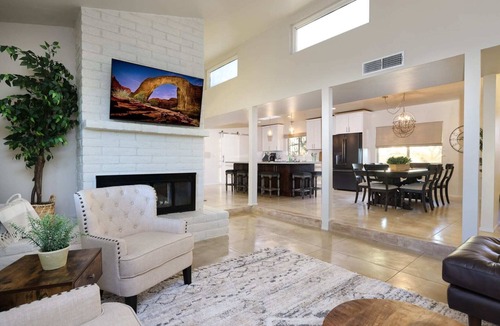 Bear Canyon House | Tierra Velo - HGTV Style in East Tucson