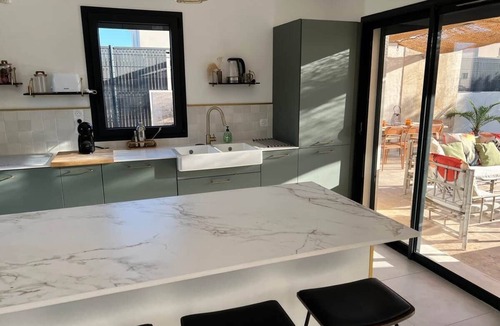 Bellegarde Villa | To complete
