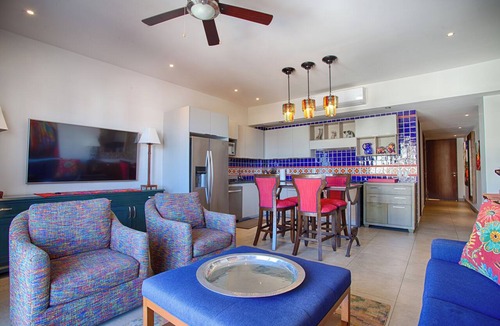 Emiliano Zapata Condo | Top-Floor Penthouse · Walk to Beach · King Bed