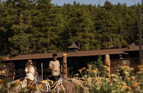 Williams Hotel | Trailborn Grand Canyon, Outdoor Collection by Marriott Bonvoy