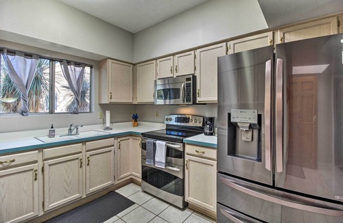 Green Valley House | Tranquil Green Valley Townhome w/Mtn Views!