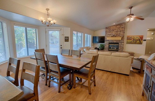 Pinetop House | Tranquility and Beauty in the Heart of Pinetop Lakes