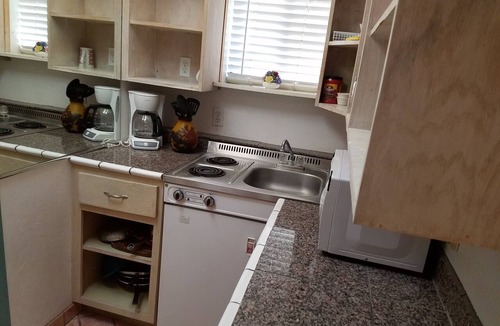 Oracle Foothills Estates Apartment | TUCKED IN THE FOOTHILL SPA STUDIO