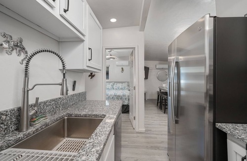 Arroyo Chico Apartment | Tucson 18th Street A B