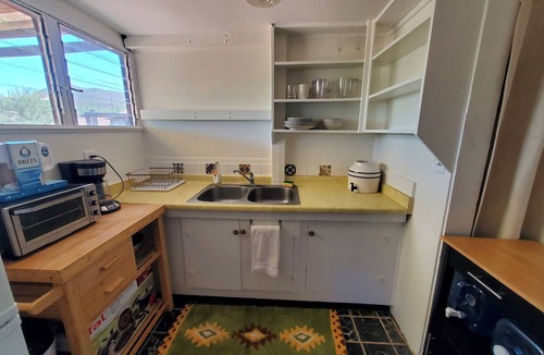 Tucson Apartment | Tucson Desert Crystal Cabin Historic Ranch 2BR with Amazing Mountain View