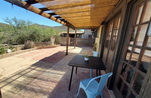 Tucson Apartment | Tucson Desert Crystal Cabin Historic Ranch 2BR with Amazing Mountain View