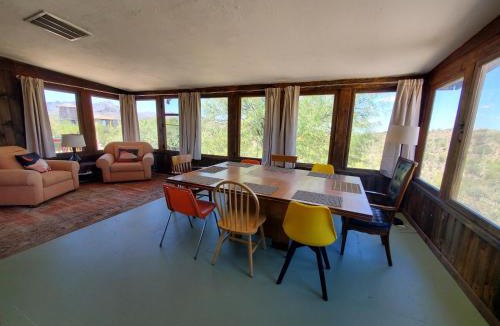 Tucson Estates Hotel | Tucson Mountain Guest Ranch