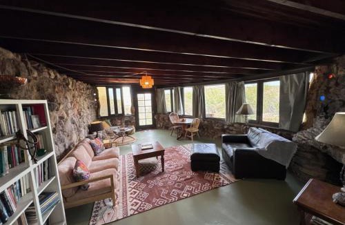 Tucson Estates Hotel | Tucson Mountain Guest Ranch