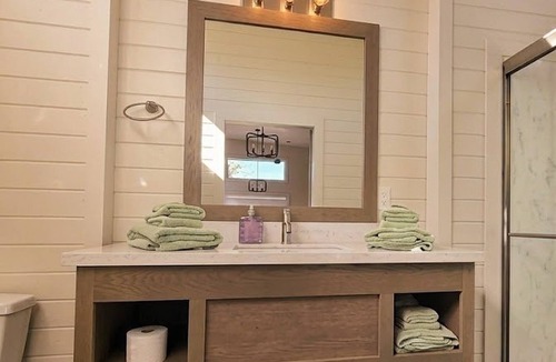 Cottonwood-Verde Village Hotel | Turquoise Triangle Tiny Homes