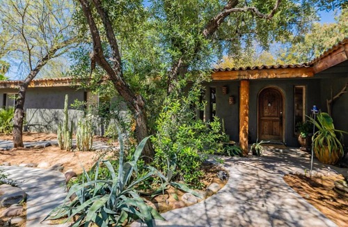 Shea North Estates House | Tuscany Retreat in North Scottsdale