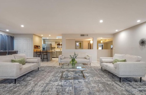 Tucson House | Twenty Fifth