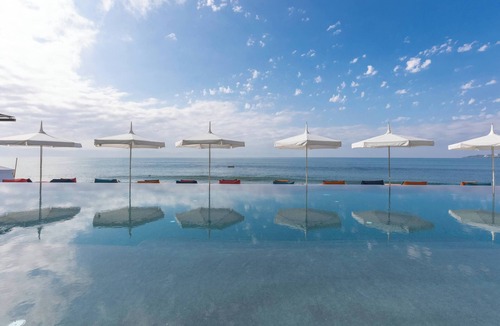 Bucerias Apartment | Udara 2E | Corner 3BR + Sauna, Padel Court & Ocean Peek, Sleeps 8