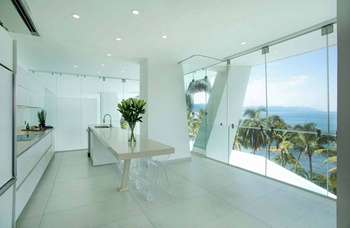 South Shore Hotel Area Apartment | Unique 2BR Corner Luxe Condo at Orchid by *Maxwell