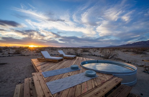 Wonder Valley Cabin | Unique cozy retreat near Joshua Tree Park Pool/Hot tub