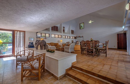 Akumal House | UPDATE: We sincerely apologize, but we are unable to accept any new bookings