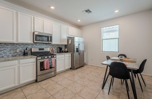 Tucson House | Valencia Crossings