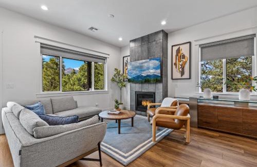 Flagstaff House | Valerian Flagstaff