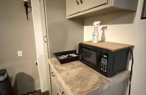 Vallejo House | Vallejo - Cozy Studio Unit